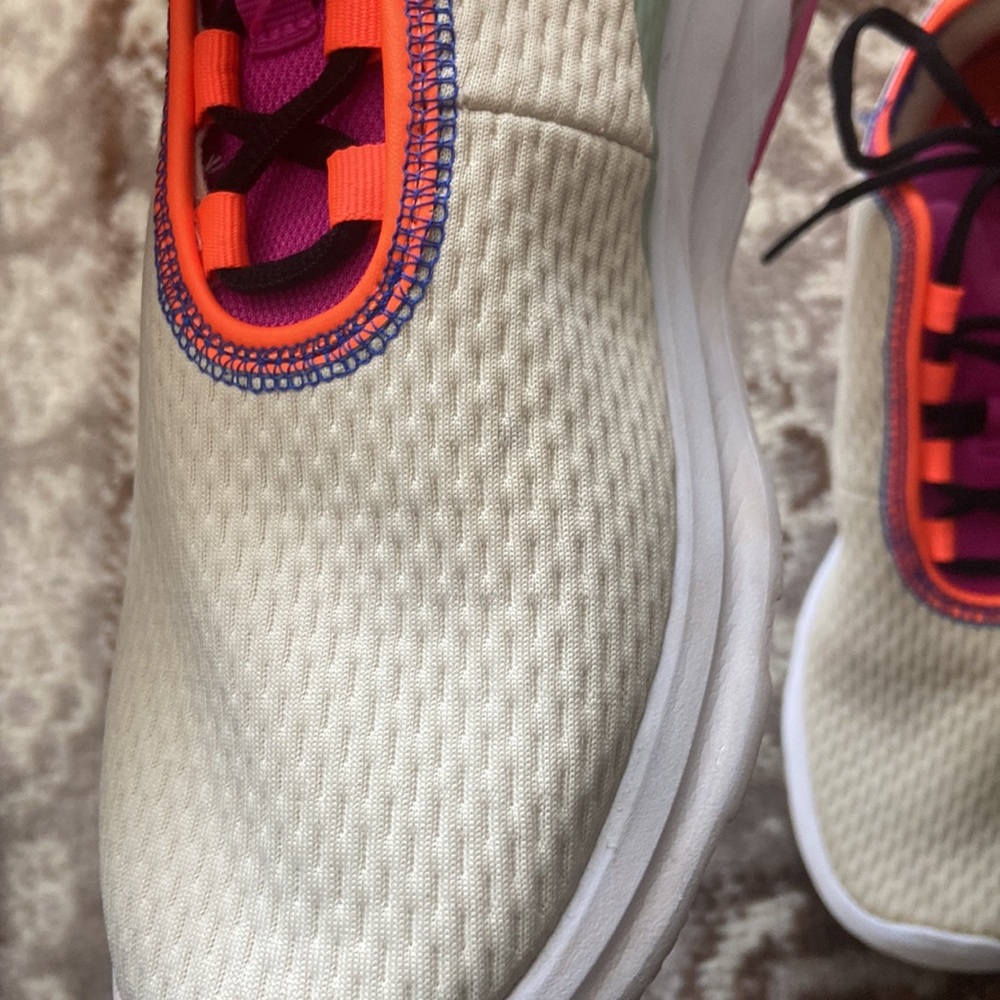 Nike Air Max Motion - Picture 4 of 7